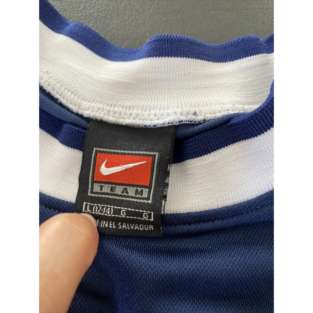 Vintage Nike Shirt Youth L 12-14 Jersey Crewneck 90s Retro Embroidered Swoosh